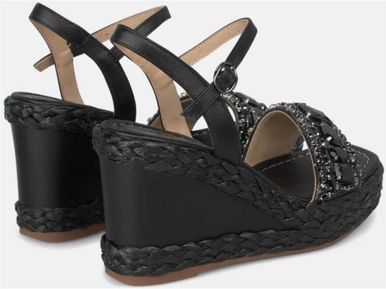 Alma en Pena Rhinestone Wedge Sandaal met Gevlochten Detail Black Dames