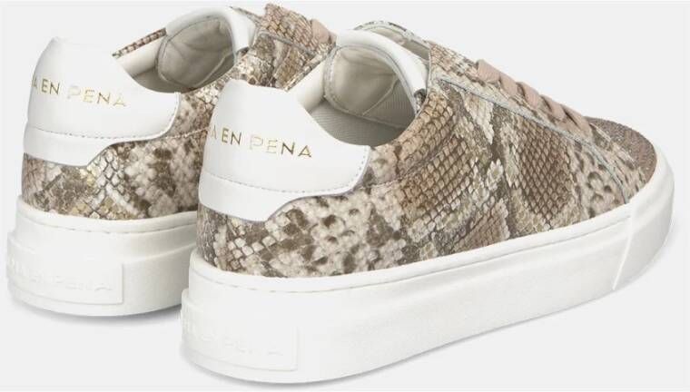 Alma en Pena Sneaker met Strass Details Beige Dames