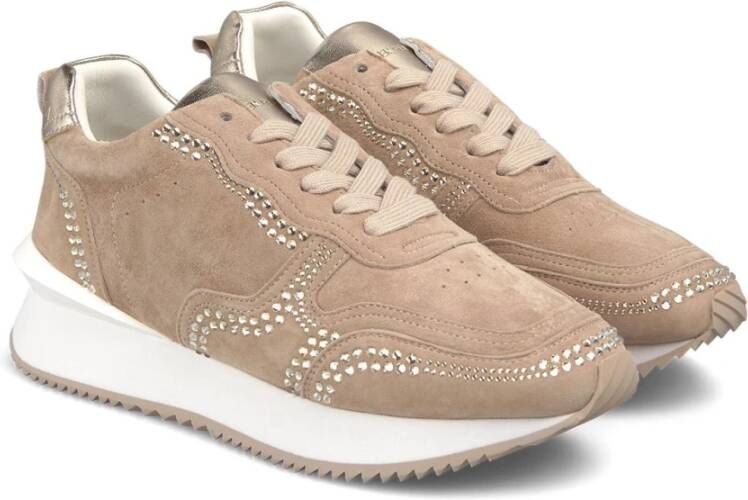 Alma en Pena Sneaker van leer met pareldetails en plateauzool Beige Dames