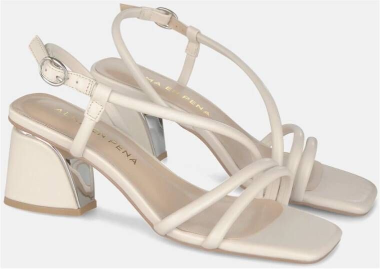 Alma en Pena Strappy vierkante hak sandaal White Dames