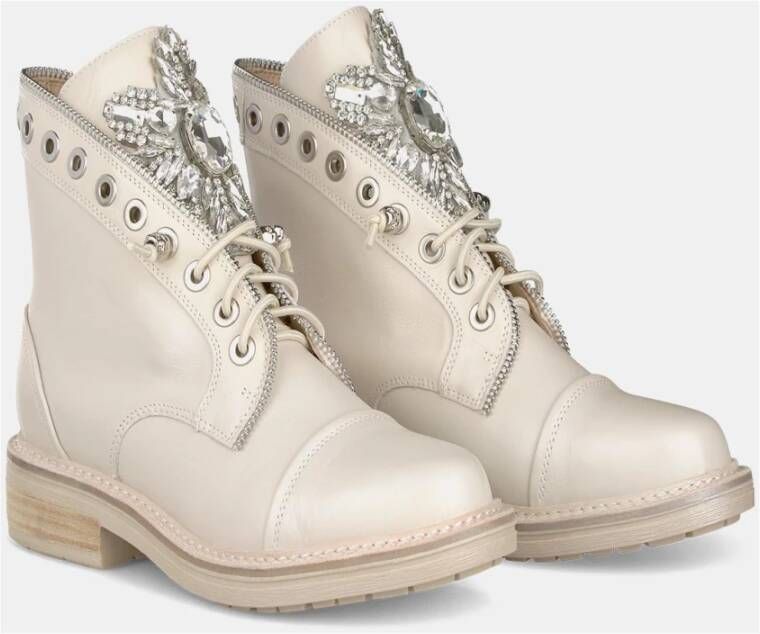 Alma en Pena Studded Lace-Up Ankle Boot White Dames