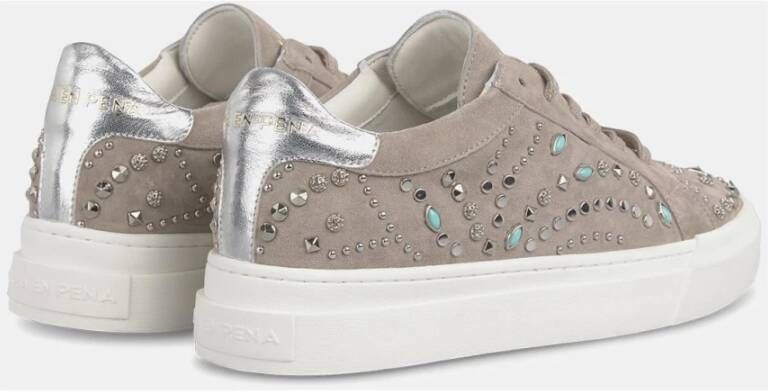 Alma en Pena Studded Leren Platform Sneaker Beige Dames