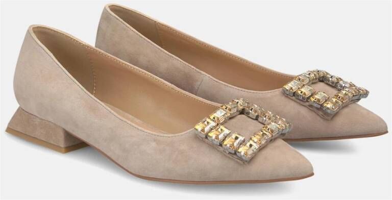 Alma en Pena Vierkante ballerina ornament Beige Dames