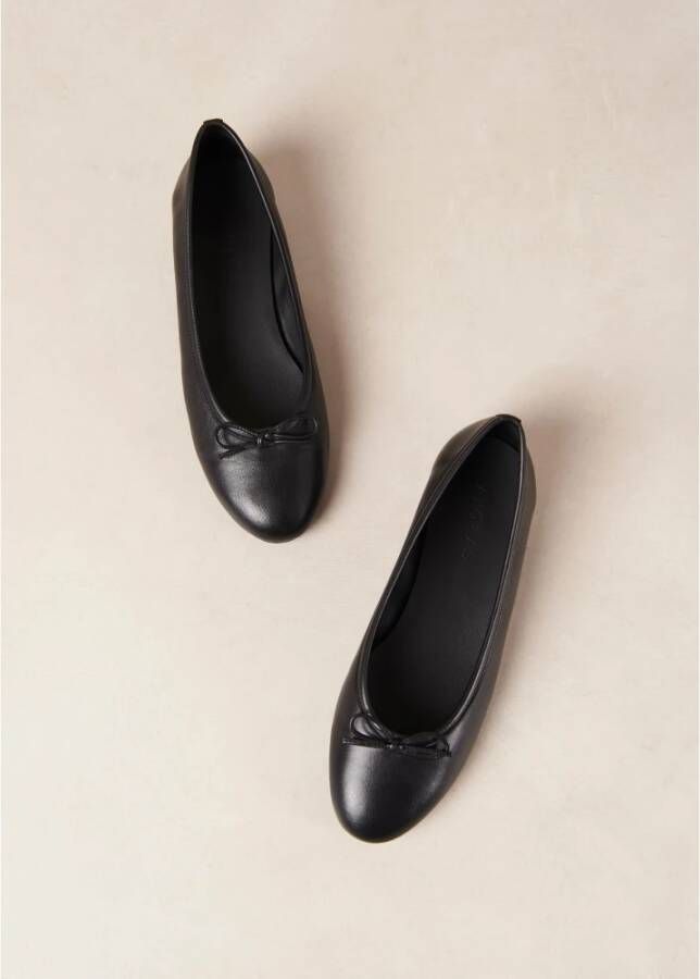 ALOHAS Zwarte leren balletflats Black Dames