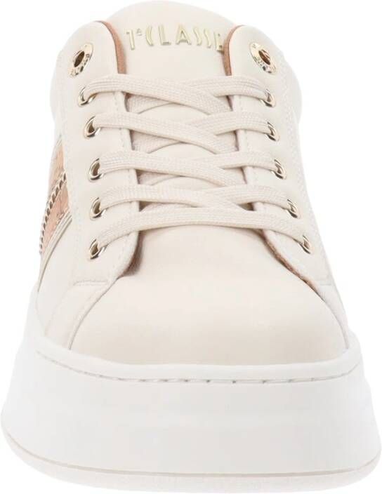 Alviero Martini 1a Classe Dames Sneakers van Kunstleer Stijlvol Beige Dames