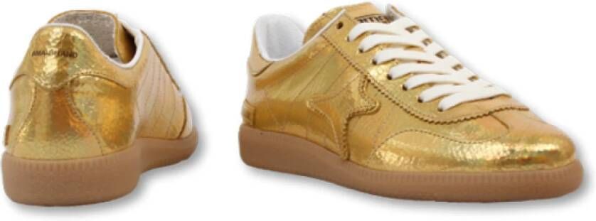 Ama Brand Gouden Leren Sneaker Stijlvolle Schoonheid Beige Dames