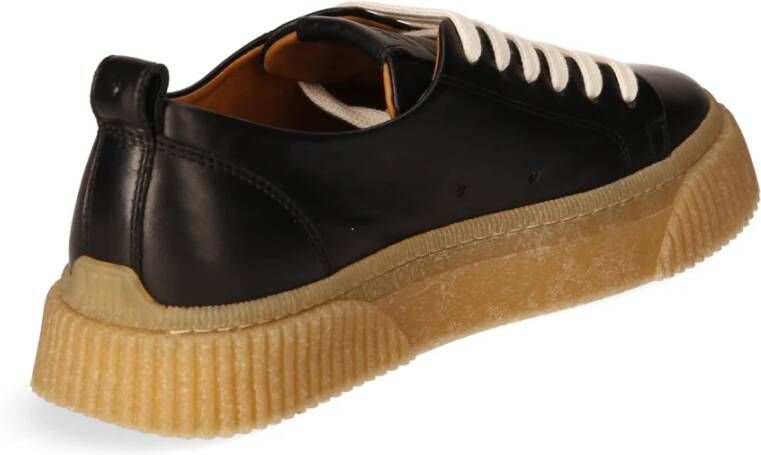 Ami Paris Leren Low Top Sneaker Black Heren