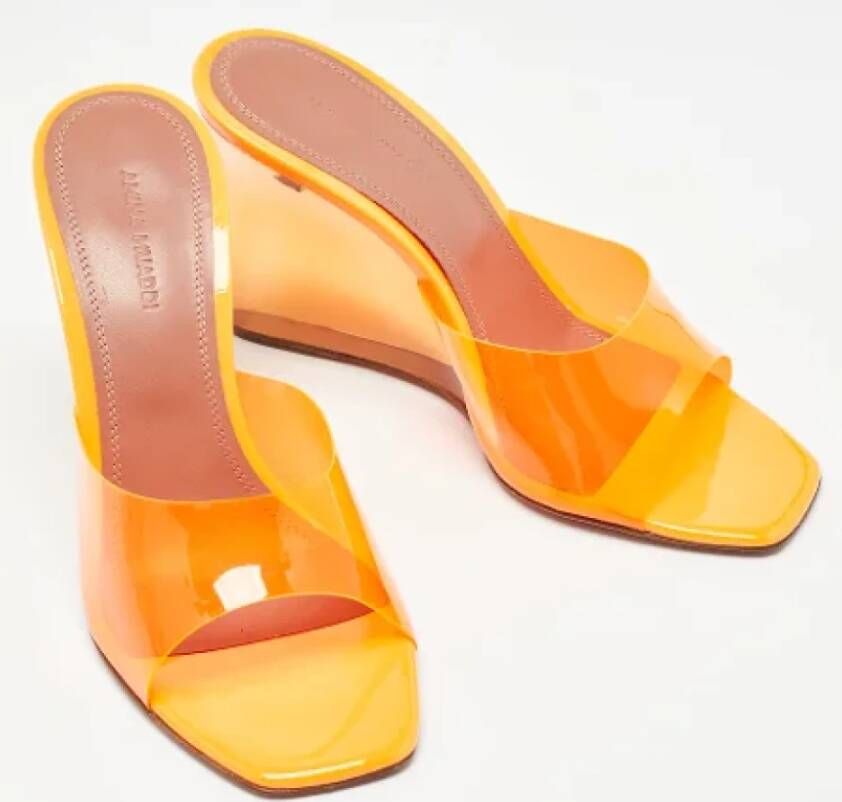 Amina Muaddi Pre-owned Fabric sandals Orange Dames