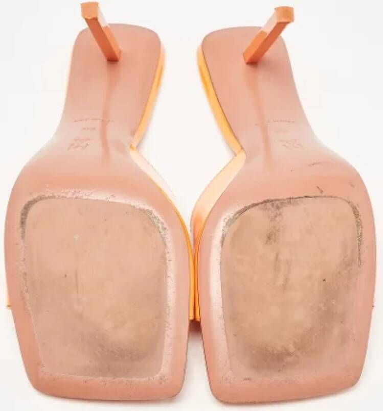 Amina Muaddi Pre-owned Fabric sandals Orange Dames