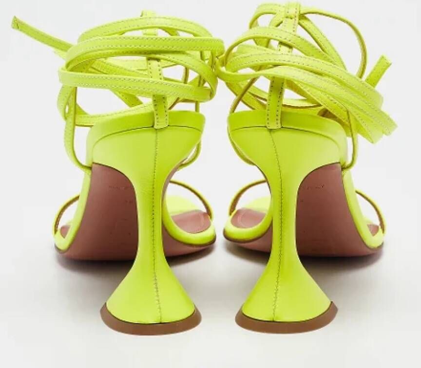 Amina Muaddi Pre-owned Leather sandals Green Dames