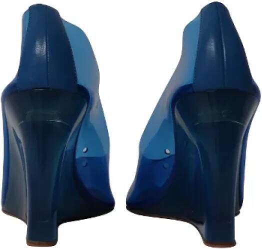 Amina Muaddi Pre-owned Plastic heels Blue Dames