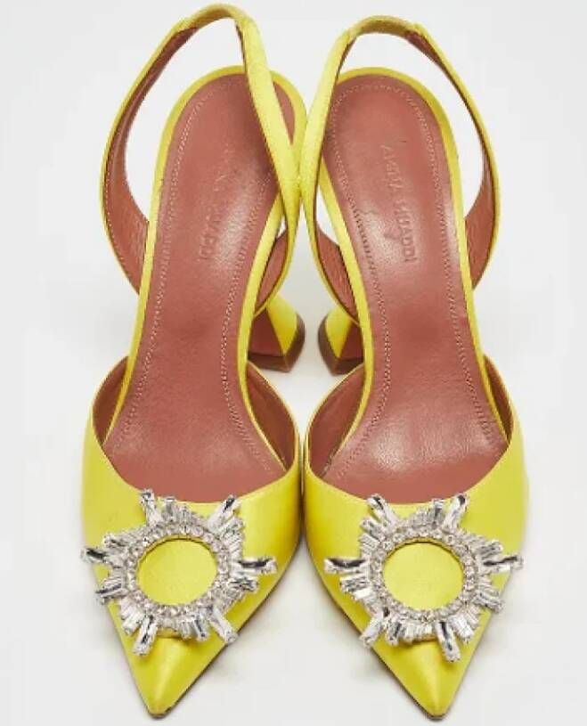 Amina Muaddi Pre-owned Satin heels Yellow Dames