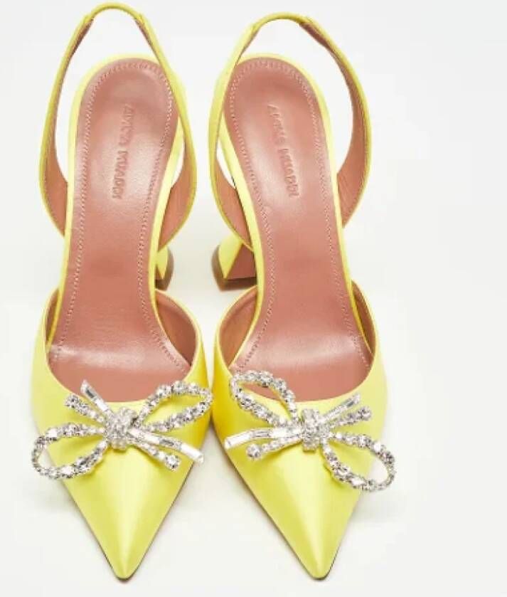 Amina Muaddi Pre-owned Satin heels Yellow Dames