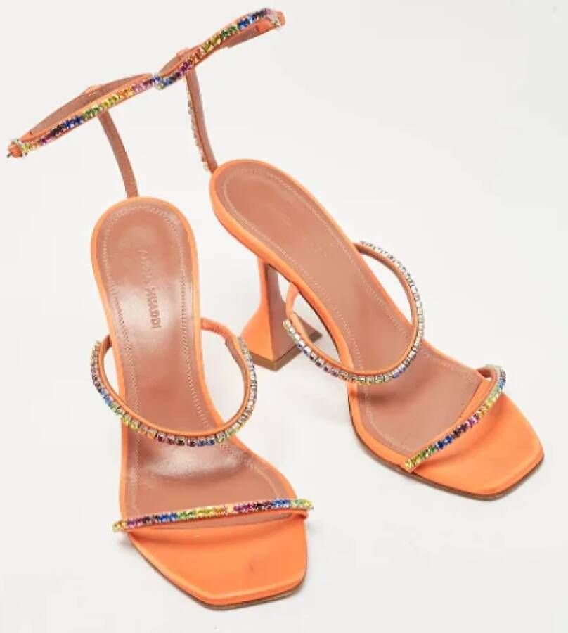 Amina Muaddi Pre-owned Satin sandals Orange Dames