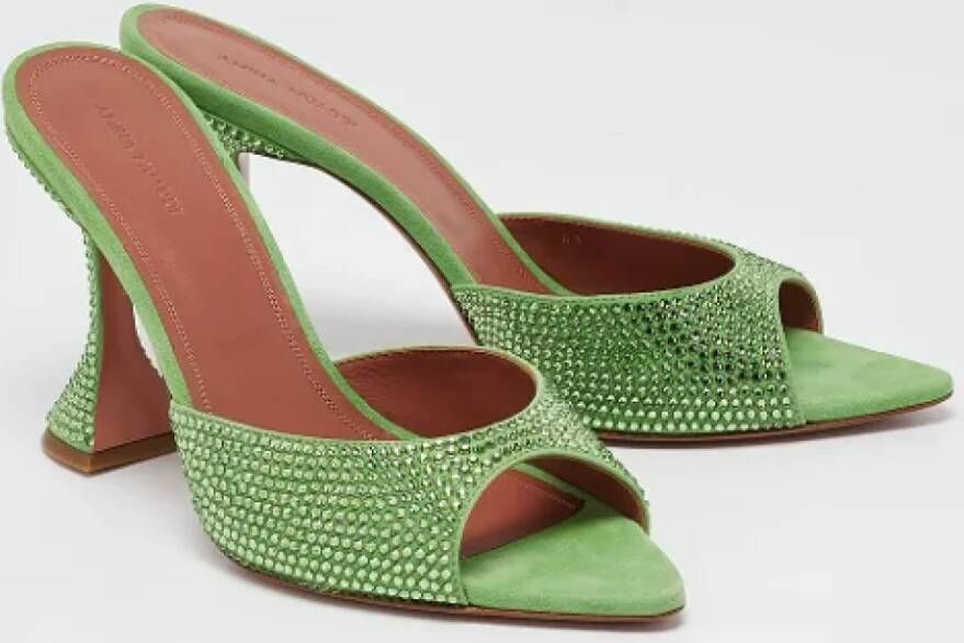 Amina Muaddi Pre-owned Suede sandals Green Dames