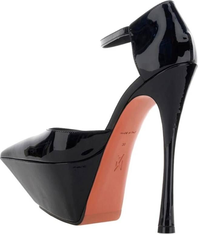 Amina Muaddi Zwarte Lakleren Gesp Pumps Black Dames