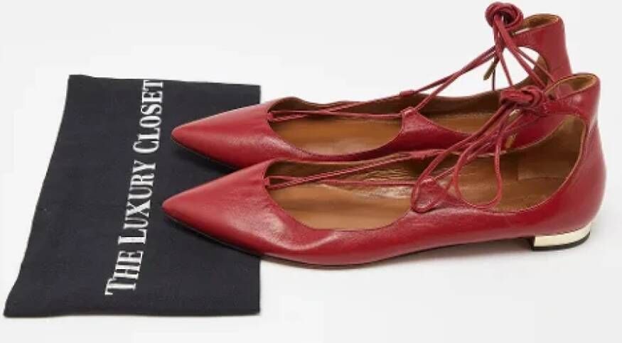 Aquazzura Pre-owned Leather flats Red Dames