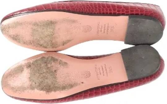 Aquazzura Pre-owned Leather flats Red Dames