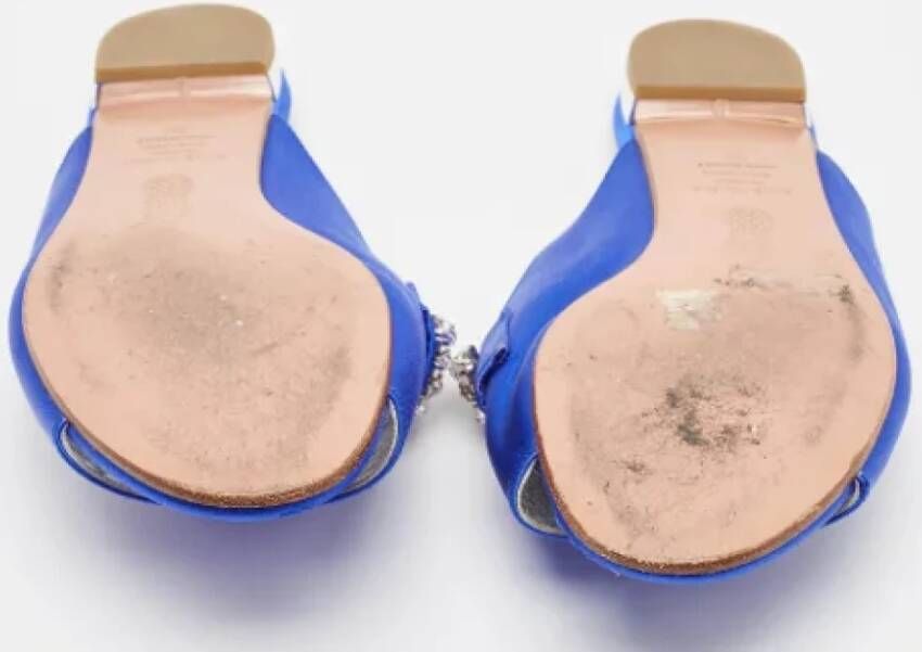 Aquazzura Pre-owned Satin flats Blue Dames