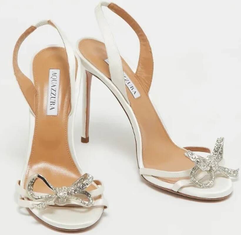 Aquazzura Pre-owned Satin sandals White Dames