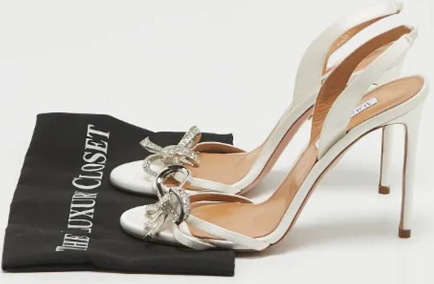 Aquazzura Pre-owned Satin sandals White Dames