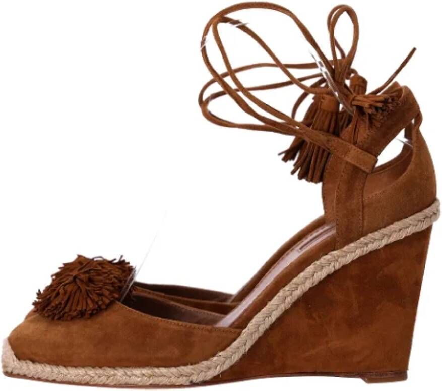 Aquazzura Pre-owned Suede heels Brown Dames