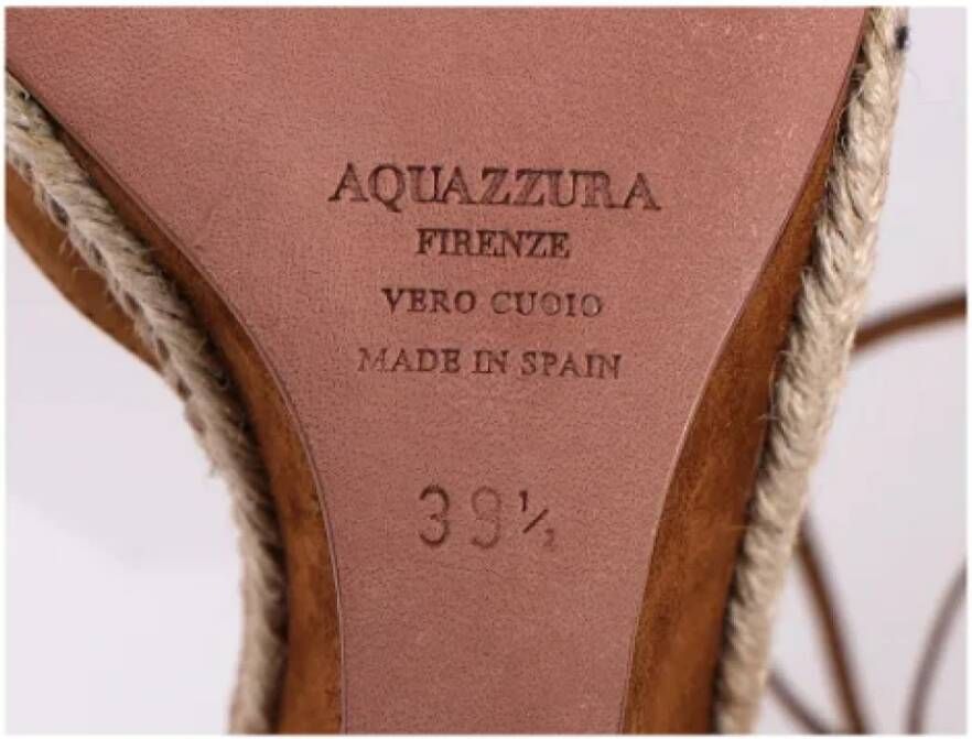 Aquazzura Pre-owned Suede heels Brown Dames