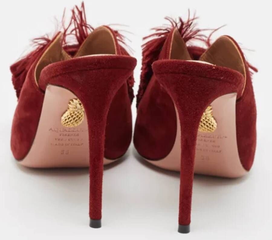 Aquazzura Pre-owned Suede mules Red Dames