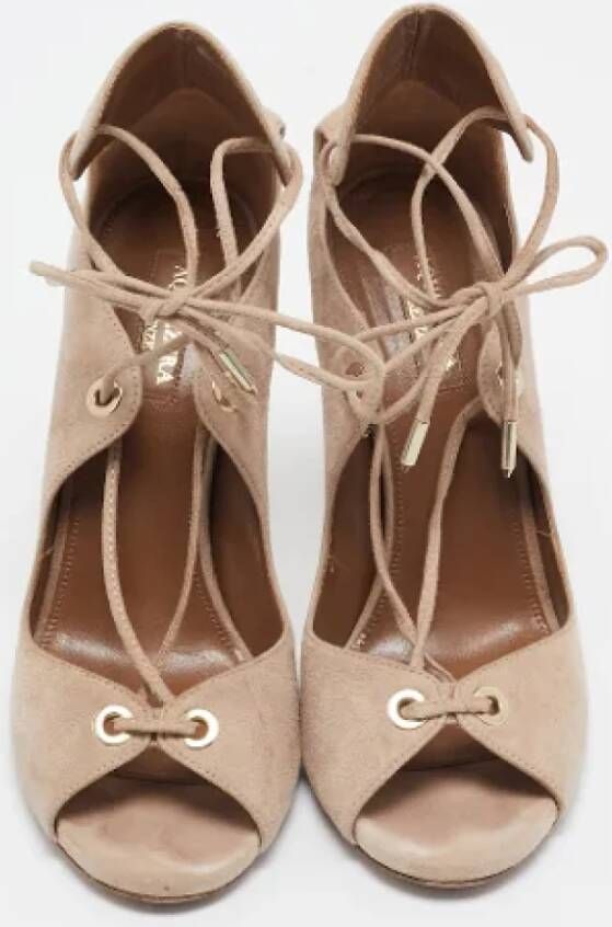 Aquazzura Pre-owned Suede sandals Beige Dames