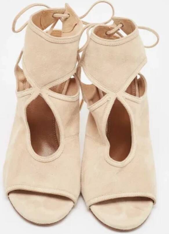 Aquazzura Pre-owned Suede sandals Beige Dames