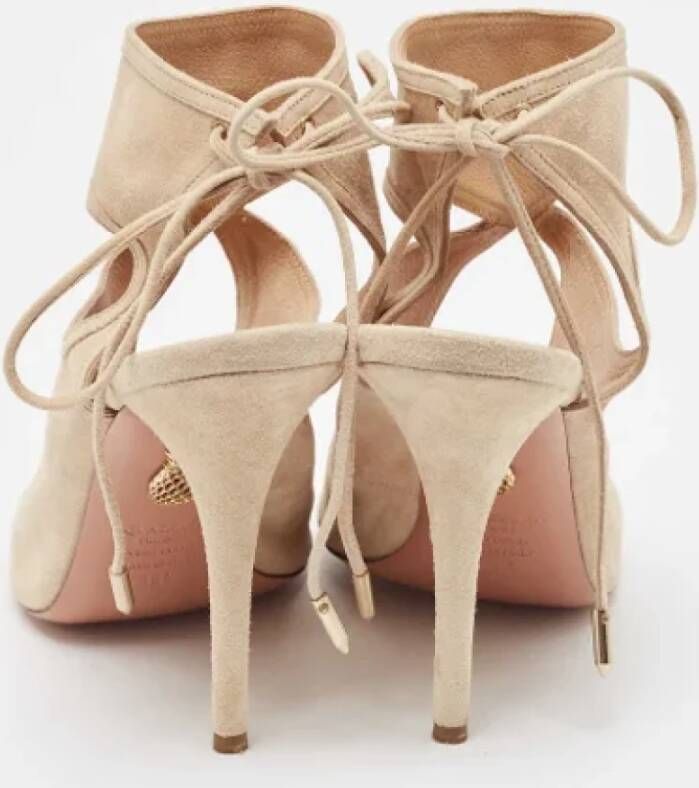 Aquazzura Pre-owned Suede sandals Beige Dames