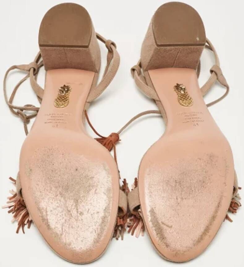 Aquazzura Pre-owned Suede sandals Beige Dames