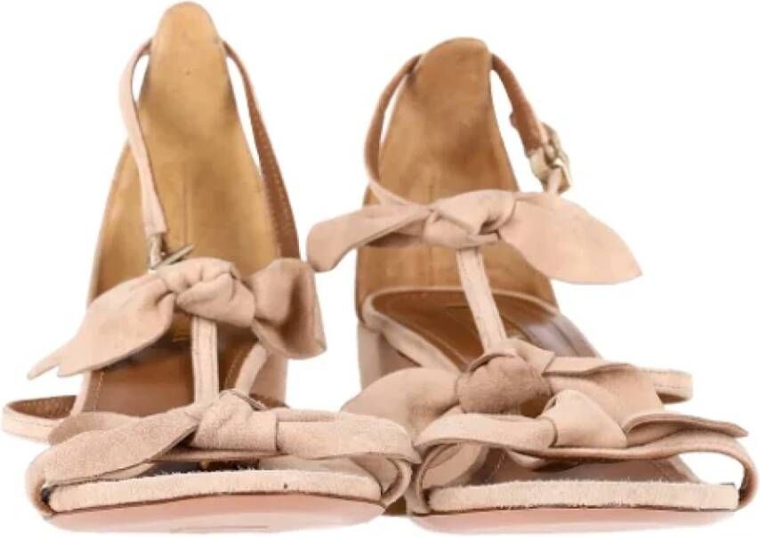 Aquazzura Pre-owned Suede sandals Beige Dames