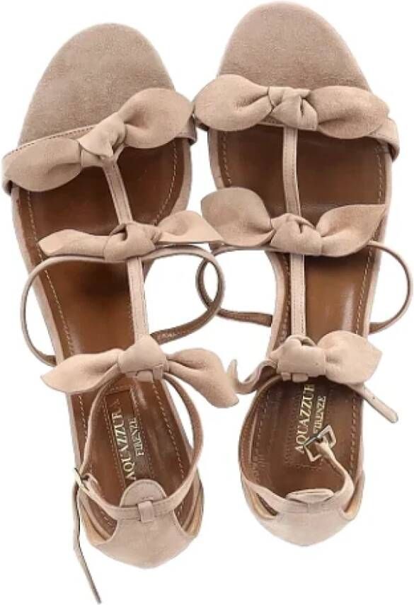 Aquazzura Pre-owned Suede sandals Beige Dames