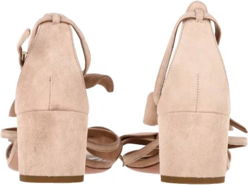 Aquazzura Pre-owned Suede sandals Beige Dames