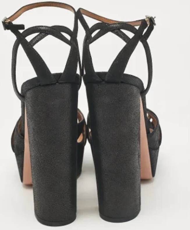 Aquazzura Pre-owned Suede sandals Black Dames