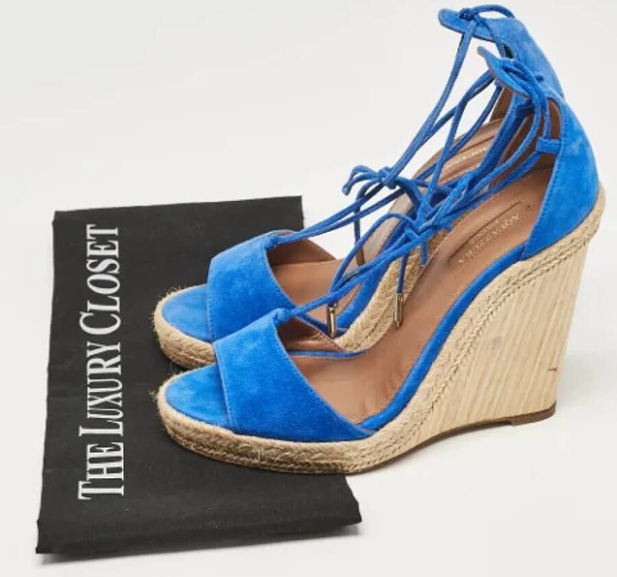 Aquazzura Pre-owned Suede sandals Blue Dames