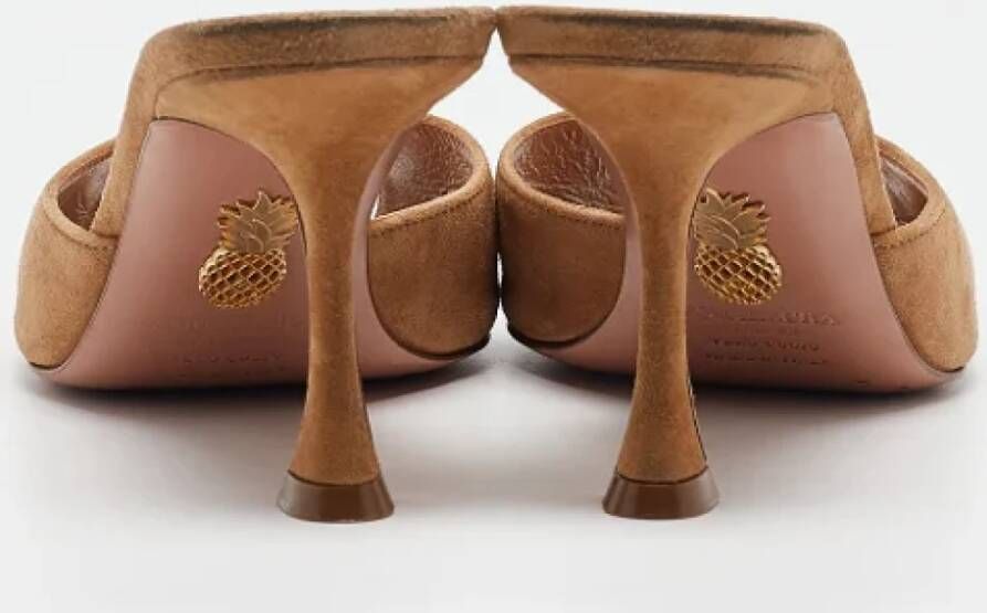 Aquazzura Pre-owned Suede sandals Brown Dames