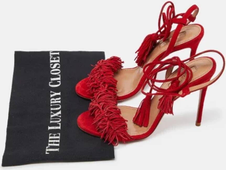 Aquazzura Pre-owned Suede sandals Red Dames