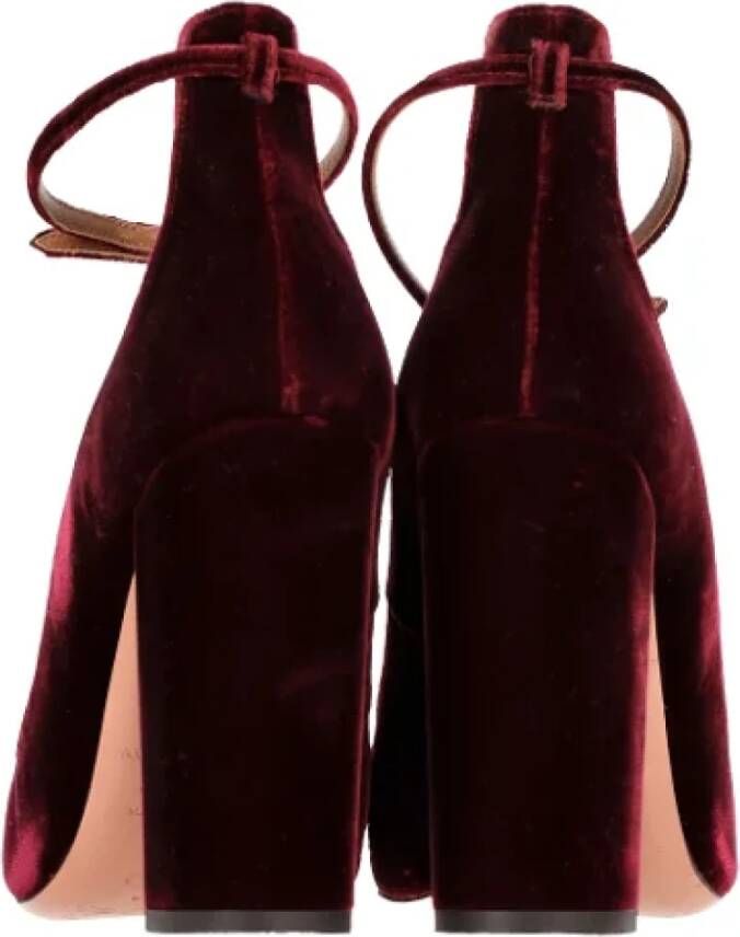 Aquazzura Pre-owned Velvet heels Red Dames