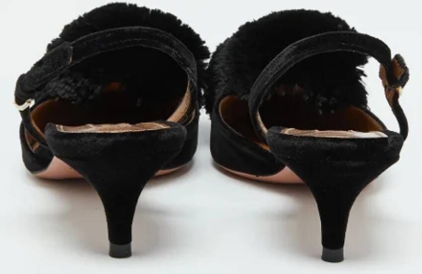 Aquazzura Pre-owned Velvet sandals Black Dames