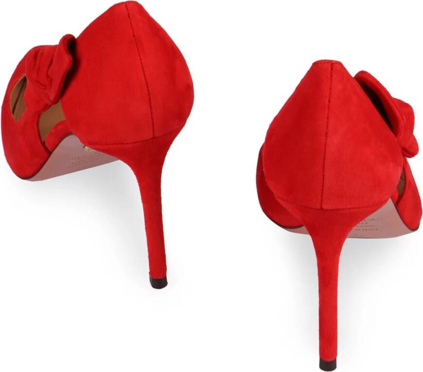 Aquazzura Strik Suede Pumps met Uitgesneden Detail Red Dames