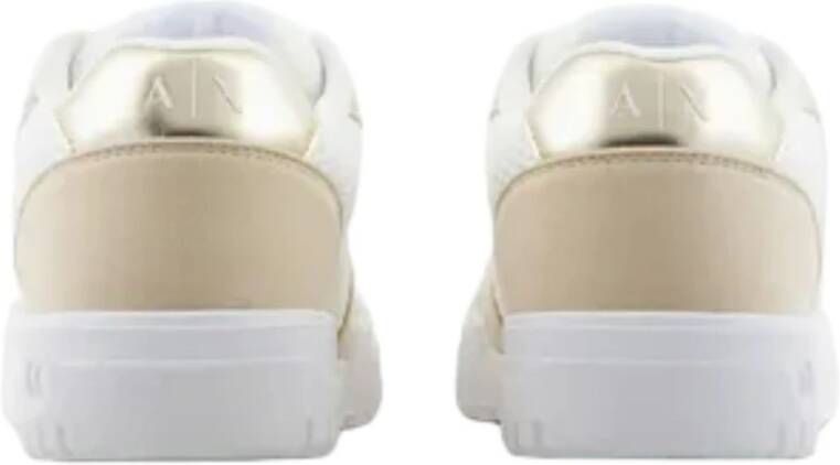 Armani Exchange Lage Sneakers Beige Dames