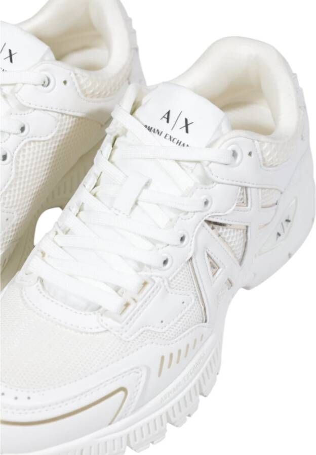 Armani Exchange Stijlvolle damessneakers voor dagelijks gebruik White Dames