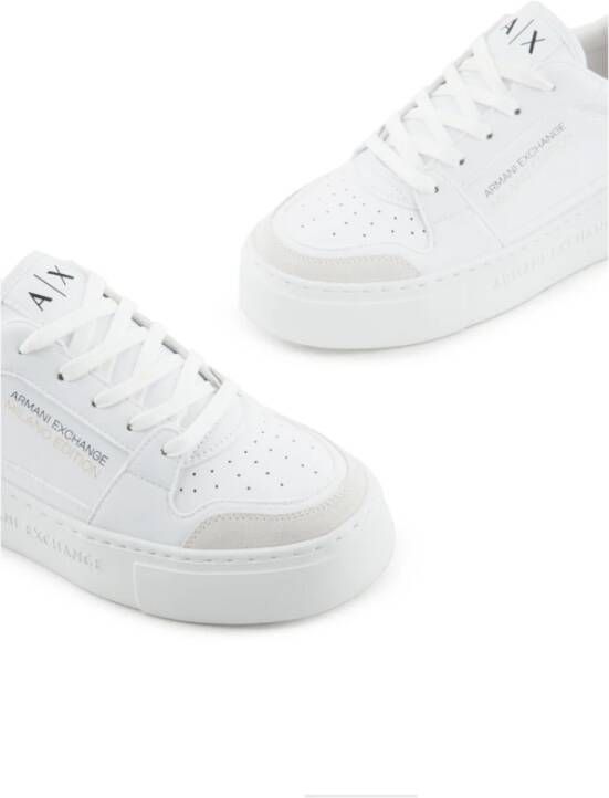 Armani Exchange Witte Sneakers Xdx157 Xv838 K702 White Dames