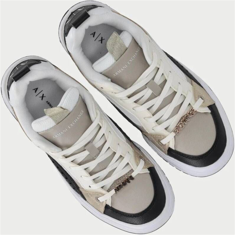 Armani Exchange Zwarte Leren Sneakers Logo Tong Multicolor Dames