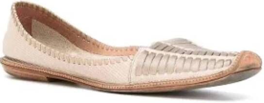 Armani Pre-owned Leather flats Beige Dames