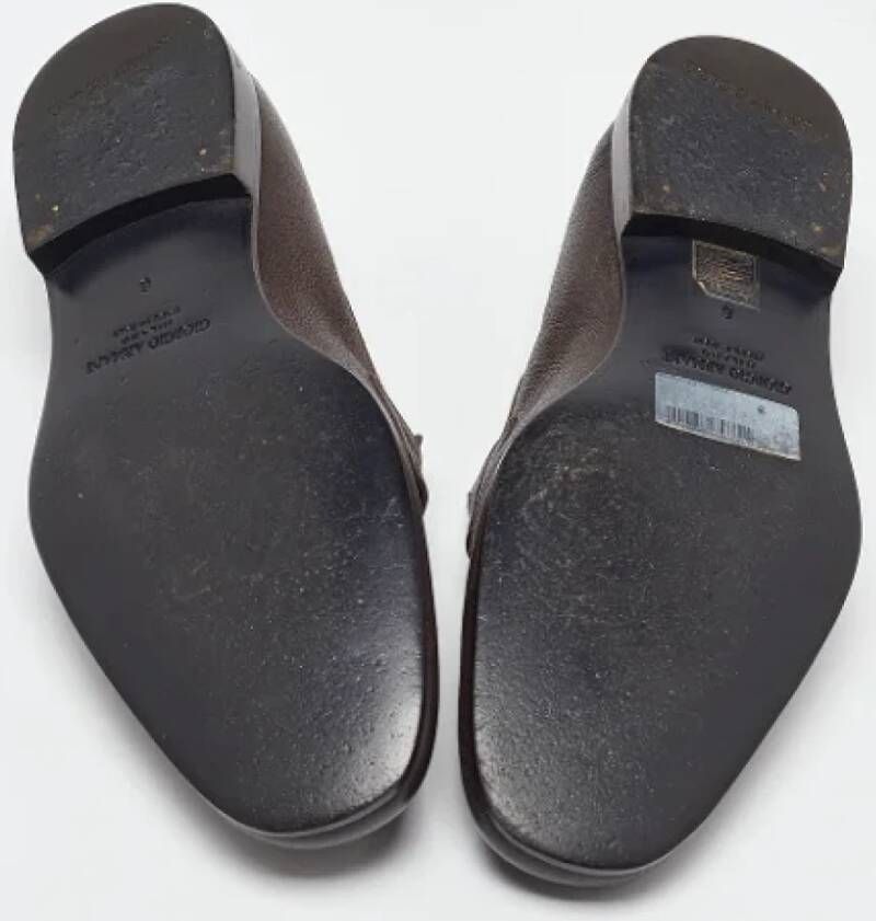 Armani Pre-owned Leather flats Brown Heren