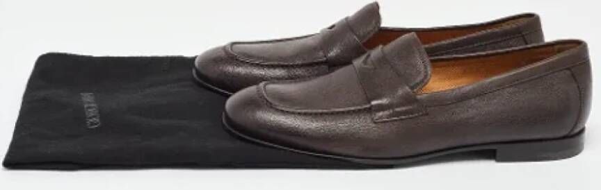 Armani Pre-owned Leather flats Brown Heren