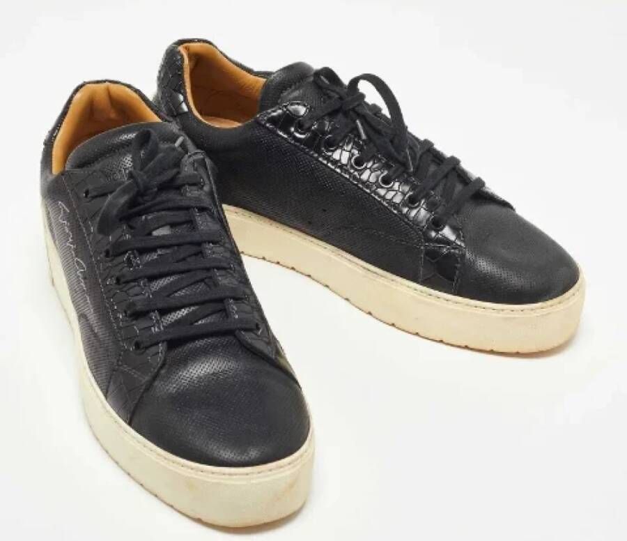 Armani Pre-owned Leather sneakers Black Dames